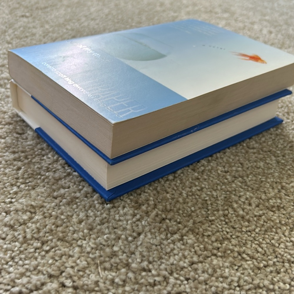Books - Picture 5 of 5